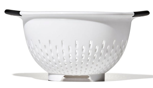 OXO Good Grips Plastic Strainer - 3 Qt Capacity, White 11331000