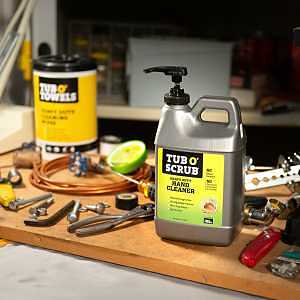 Tub O Scrub Heavy Duty Hand Cleaner, Removes Tough Grime, Grease & Dirt, Pumice-Free, 64 oz. Pump Jug