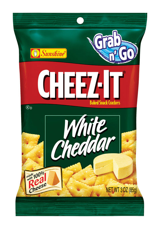 Continental Concession Cheez-It White Cheddar Crackers 3 oz. Pegged 462809 (6-Pack)