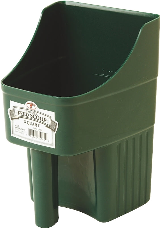 LITTLE GIANT Plastic Enclosed Feed Scoop (Green) Heavy Duty Durable Stackable Feed Scoop with Measure Marks (3 Quart) (Item No. 150422)