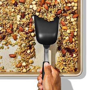 OXO Good Grips Sheet Pan Roasting Scoop for Vegetables and More, Black