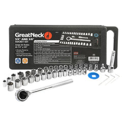 GreatNeck 74213 socket and ratchet set